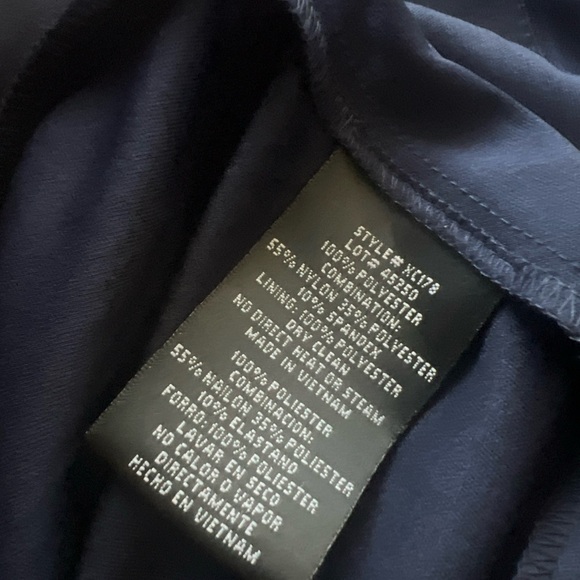 X by Xcape Lace Sleeve Side Ruching Gown Dress Size 6 - Picture 4 of 9